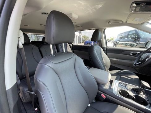 New 2026 Kia Carnival EX image 30