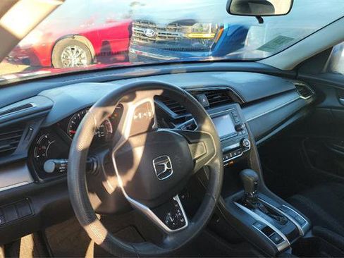 Used 2018 Honda Civic LX image 10