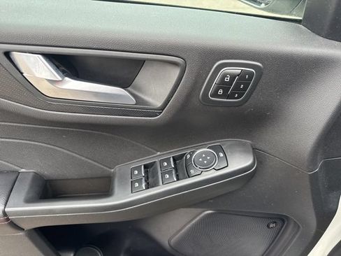 Certified 2023 Ford Escape ST-Line Elite w/ Premium Technology Package AWD/4WD image 16