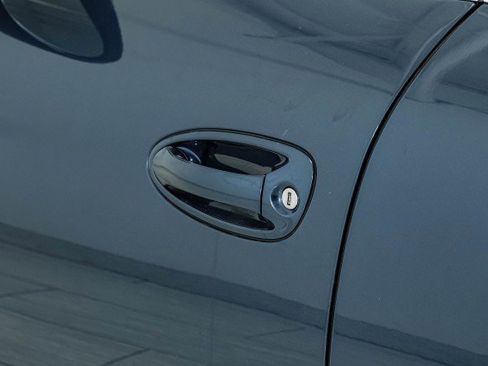 Used 2011 Porsche Panamera S image 40