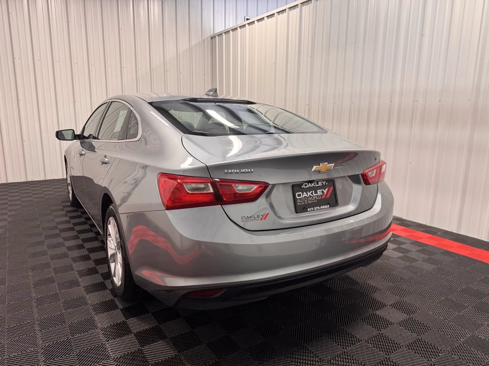 Used 2023 Chevrolet Malibu LT FWD image 13