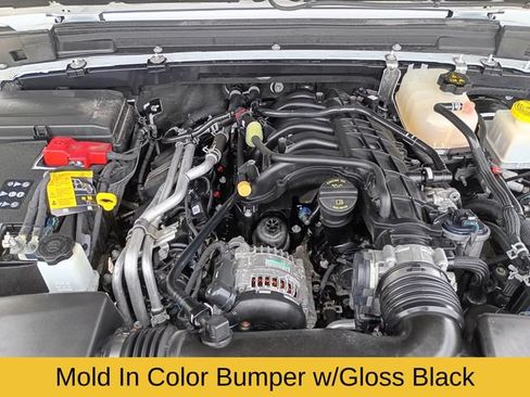 Used 2022 Jeep Gladiator Sport AWD/4WD image 21