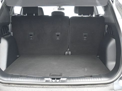 Used 2025 Ford Escape Active w/ Tech Pack #1 FWD image 9