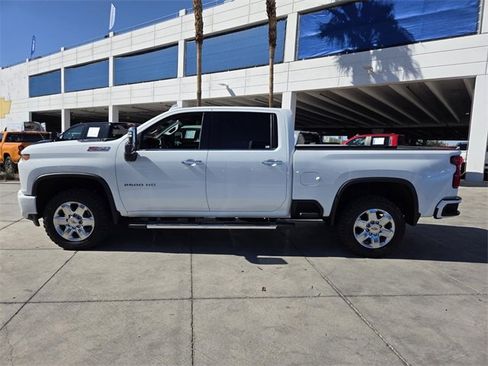 Certified 2021 Chevrolet Silverado 2500 LTZ w/ Z71 Chrome Sport Edition image 3