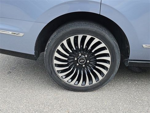 Used 2020 Lincoln Navigator Black Label image 5