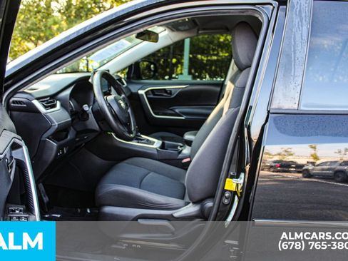 Used 2020 Toyota RAV4 LE w/ All Weather Liner Package FWD image 16