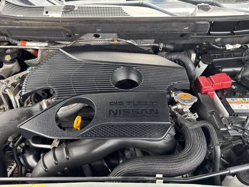 Used 2016 Nissan Juke SV AWD/4WD image 11