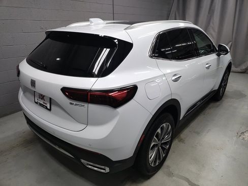New 2026 Buick Envision Preferred image 2