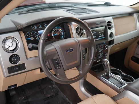 Used 2014 Ford F150 Lariat w/ Equipment Group 502A Luxury AWD/4WD image 19