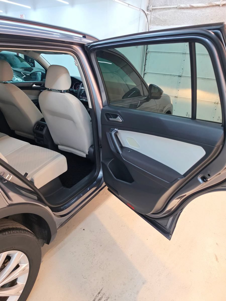 Used 2019 Volkswagen Tiguan S FWD image 27