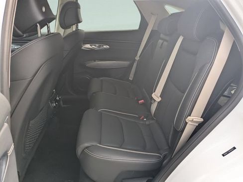 Certified 2024 Genesis Electrified GV70 AWD/4WD image 11