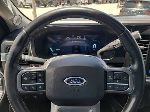 Used 2024 Ford F350 Lariat w/ Lariat Ultimate Package AWD/4WD image 32