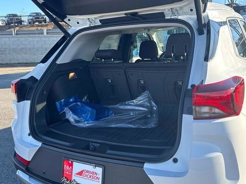 New 2026 Chevrolet TrailBlazer LT w/ Convenience Package FWD image 13