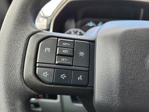 Used 2023 Ford F150 XLT image 19