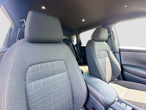 Certified 2025 Honda HR-V Sport image 19
