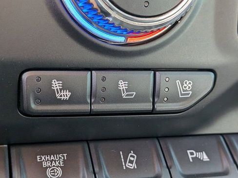 Used 2020 GMC Sierra 2500 Denali w/ Denali Ultimate Package image 27