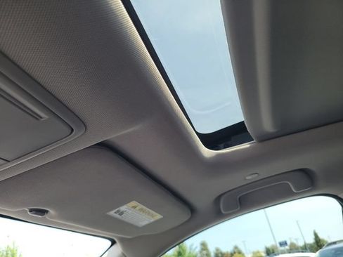 Used 2025 Honda CR-V EX image 19