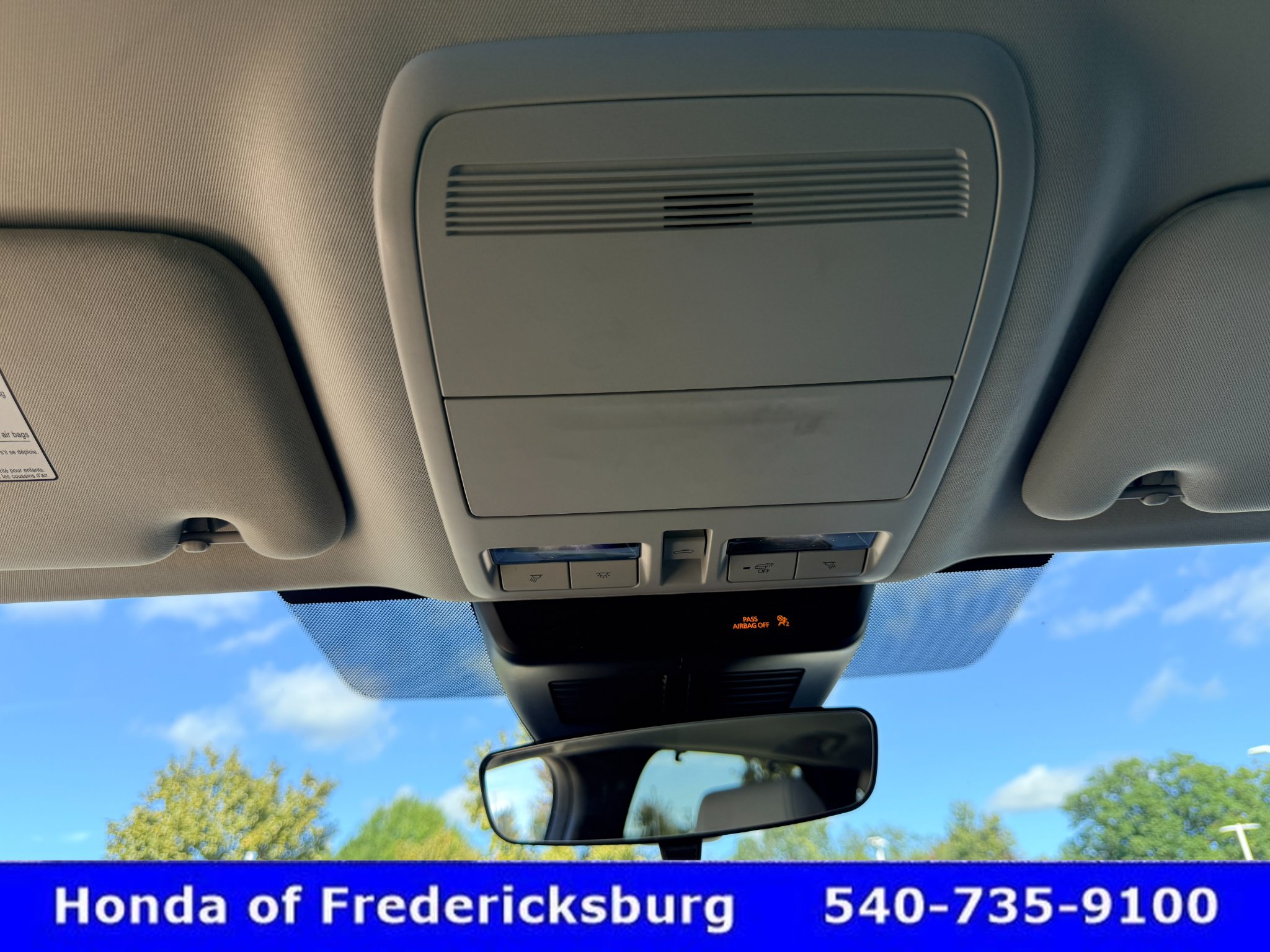 Used 2024 MAZDA CX-90 Plug-In Hybrid w/ Preferred AWD/4WD image 32