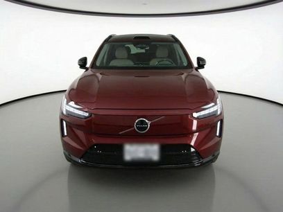 New 2025 Volvo EX90 Ultra