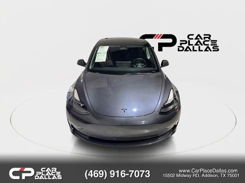 Used 2023 Tesla Model 3 Standard Range image 4