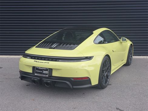 Used 2025 Porsche 911 Carrera GTS image 7