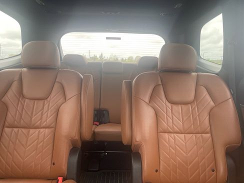 Used 2024 Kia Telluride SX Prestige X-Line image 12