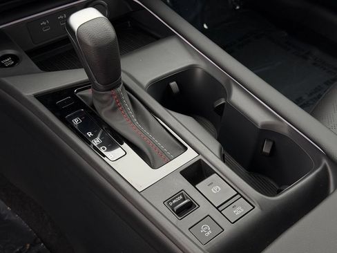 New 2026 Nissan Sentra SR w/ SR Premium Package FWD image 29