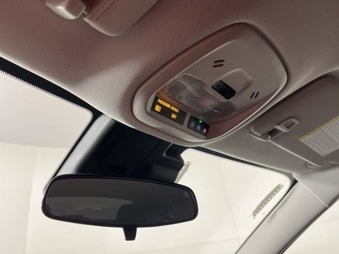 New 2026 Chevrolet Trax LT image 23