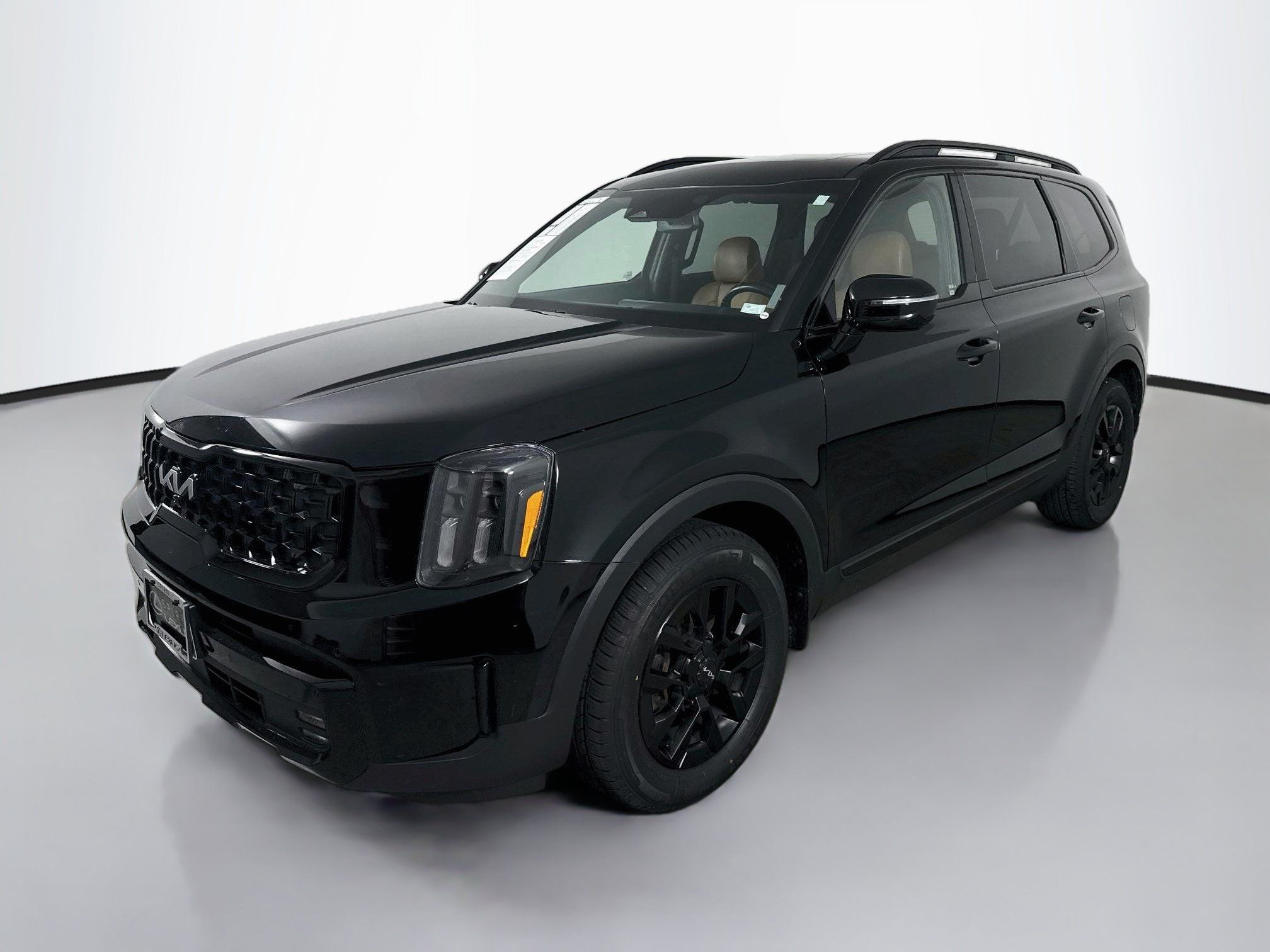 Used 2024 Kia Telluride SX X-Pro AWD/4WD image 3