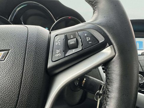 Used 2012 Chevrolet Cruze LT w/ RS Package image 23