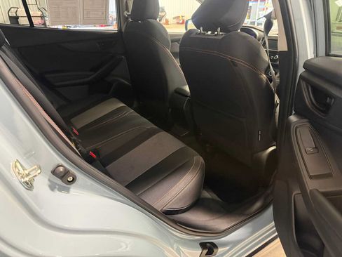 Used 2020 Subaru Crosstrek 2.0i Premium w/ Moonroof Package 2 AWD/4WD image 26