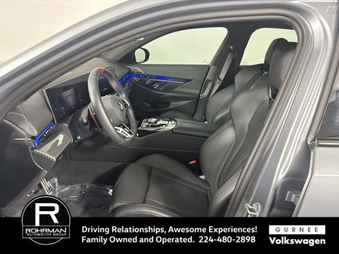 Used 2026 BMW M5 w/ Executive Package AWD/4WD image 5