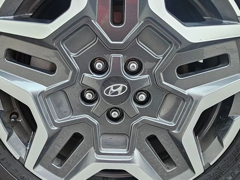 Used 2023 Hyundai Santa Fe Limited image 23