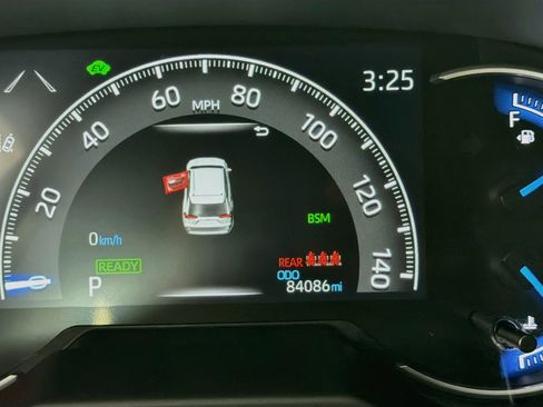 Used 2022 Toyota RAV4 XSE AWD/4WD image 18