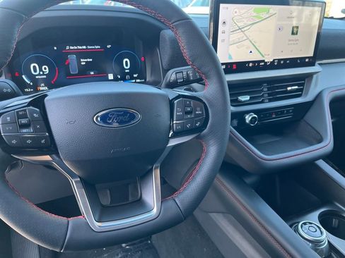 New 2026 Ford Explorer ST-Line w/ ST-Line Street Pack image 5