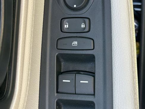 Used 2025 Honda Odyssey EX-L image 12