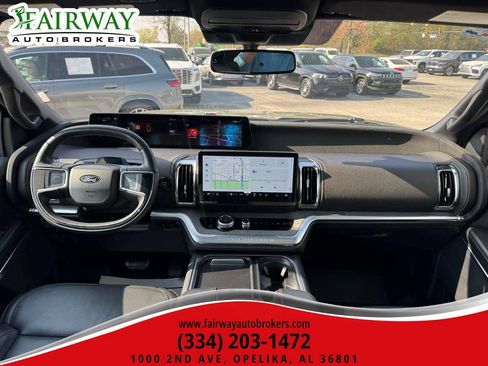 Used 2025 Ford Expedition Tremor image 15