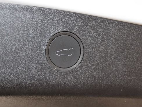 Used 2023 Tesla Model 3 Standard Range RWD image 14