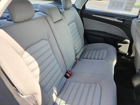 Used 2013 Ford Fusion S FWD image 17