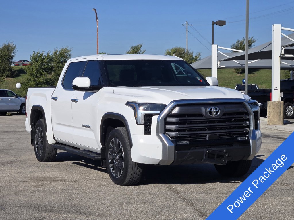 Used 2025 Toyota Tundra Limited w/ Power Package AWD/4WD image 3