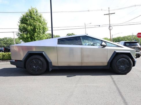 Used 2024 Tesla Cybertruck Cyberbeast AWD/4WD image 6