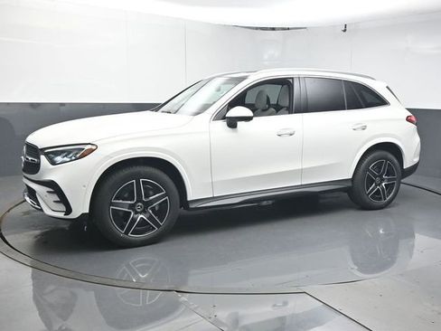 New 2026 Mercedes-Benz GLC 300 image 4