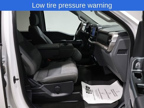 Used 2022 Ford F150 XLT image 12