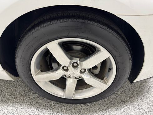 Used 2015 Chevrolet Camaro LT image 5