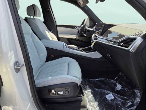 New 2026 BMW X5 sDrive40i w/ M Sport Package RWD image 18
