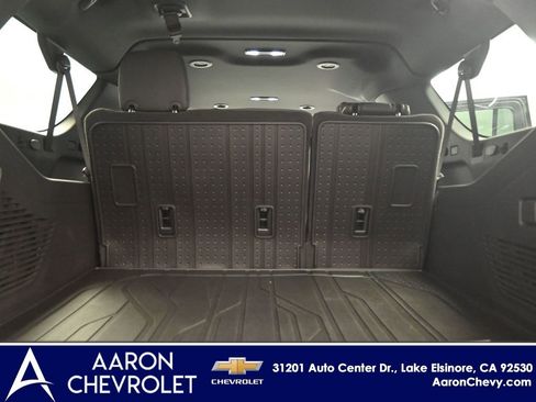 New 2025 Chevrolet Suburban Premier w/ LPO, Illumination Package image 21