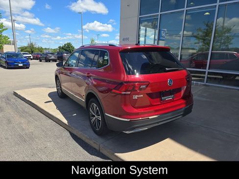 Used 2019 Volkswagen Tiguan SEL AWD/4WD image 6