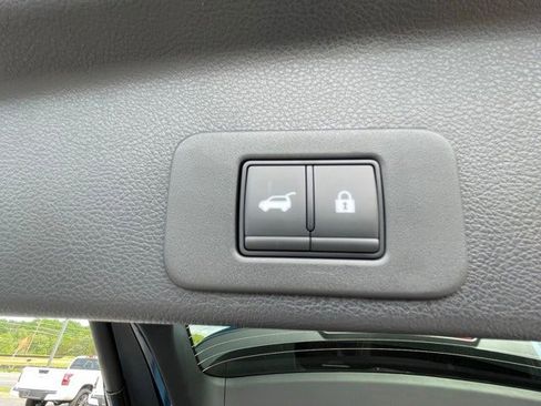 New 2025 Nissan Murano SL image 19