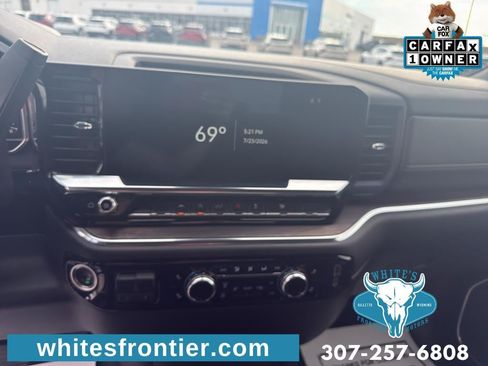 Used 2025 GMC Sierra 1500 SLT AWD/4WD image 15