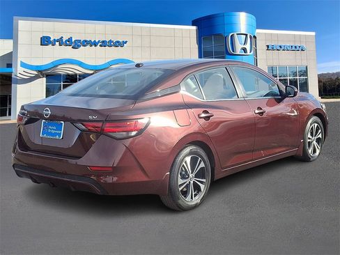 Used 2022 Nissan Sentra SV image 6